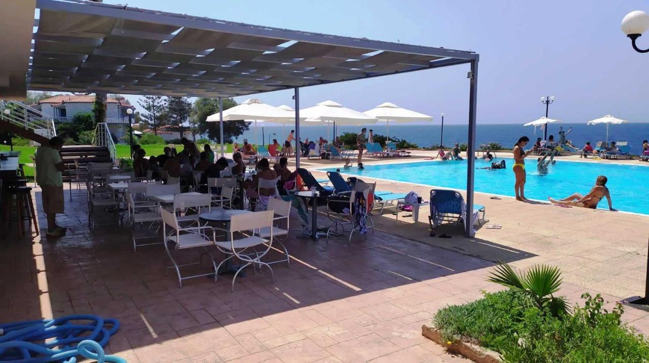 Hotel Limenari Filiatrá Kültér fotó